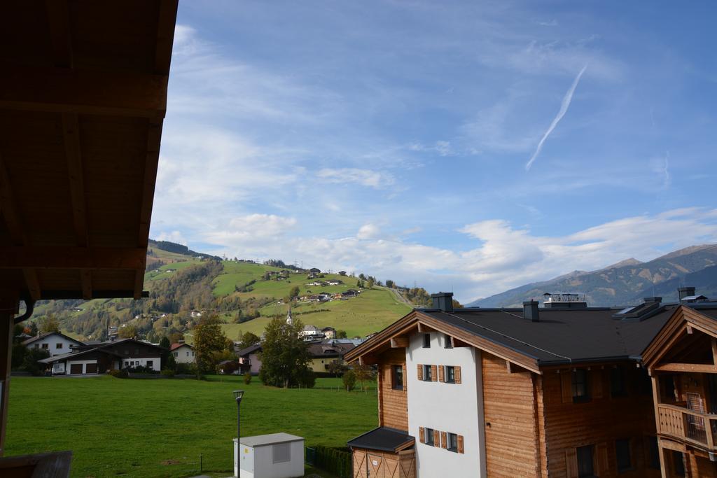 Apartment Peter In Adler Resort By Z-K-H Rentals Kaprun Ruang foto